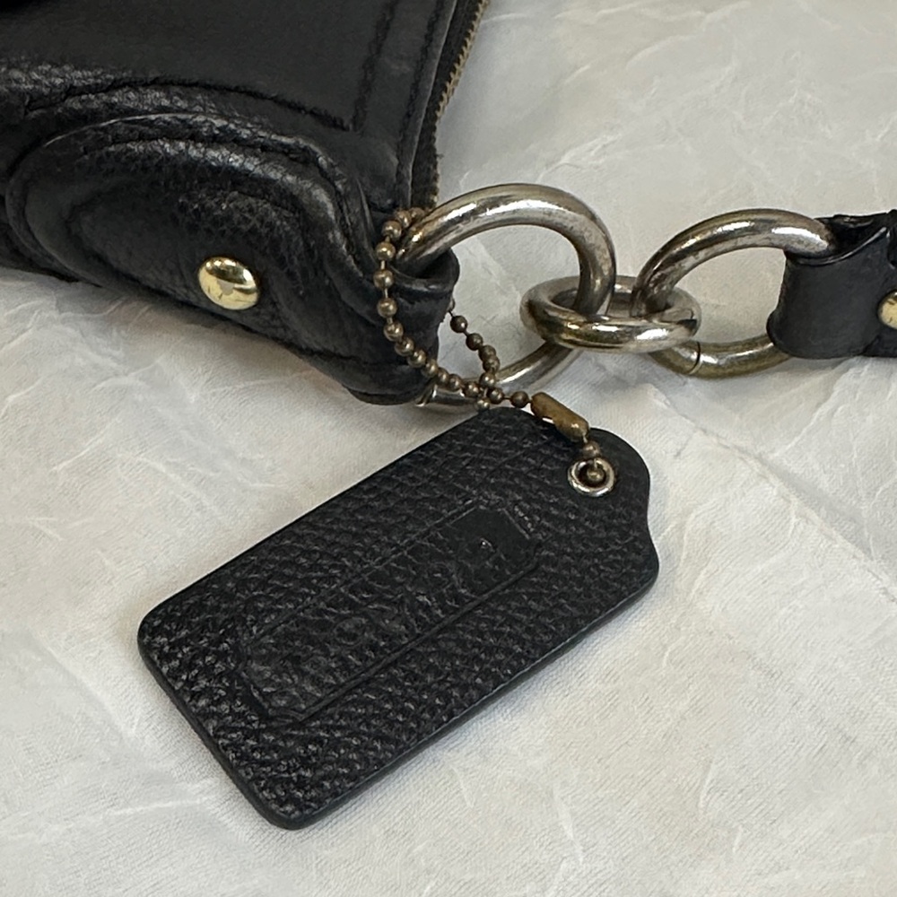 Coach Poppi Perri Black Leather Shoulder Bag - Picture 6 of 11